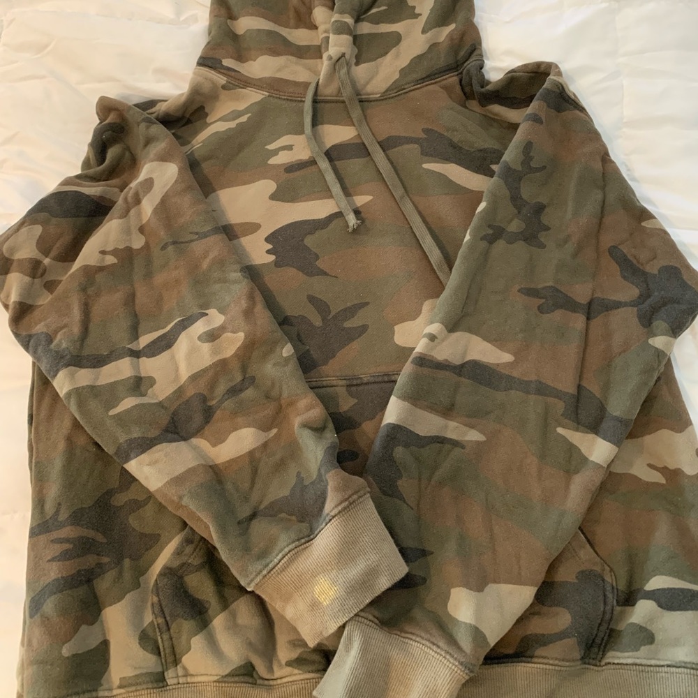 TNA Camo sweatshirt